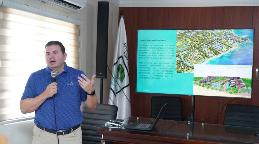 Andrés Marranzini destaca la Carretera del Ámbar como eje de integración turística del Norte en FITUR 2026