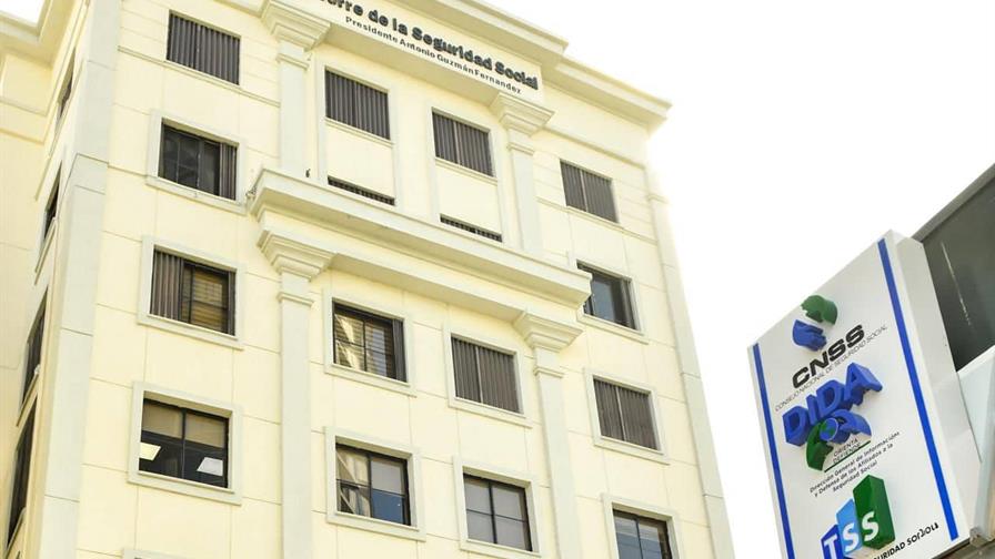 Identifican más de RD$1,000 millones en cuentas de afiliados fallecidos y llama a reclamarlos