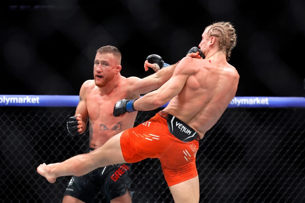 Gaethje vence a Pimblett y gana el título interino de peso ligero en UFC 324