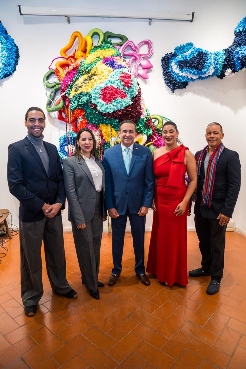 Julián Kunhardt, Alieska Díaz, Víctor Suárez, Janette Márquez y Melanio Guzmán