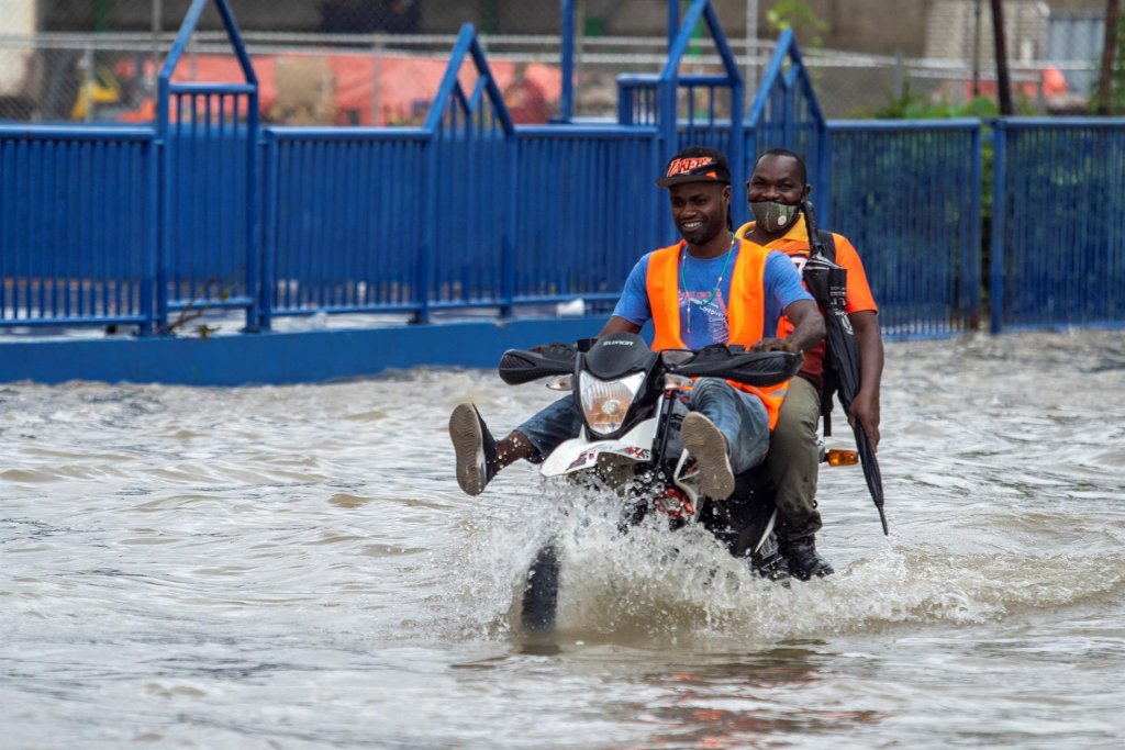 INDOMET vigila una vaguada, que se ubica al noroeste de las Bahamas