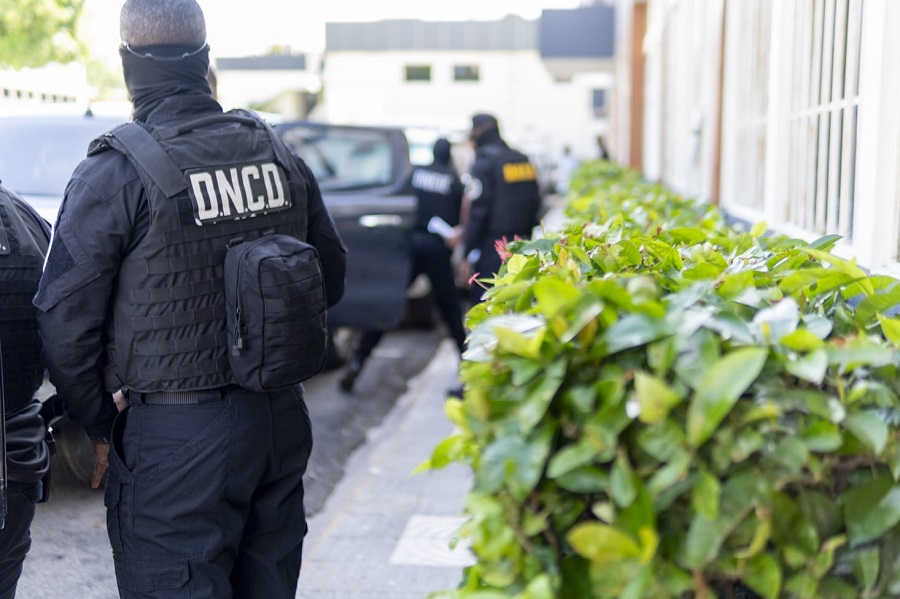 Entregan dominicano acusado de asesinato en primer grado en Estados Unidos