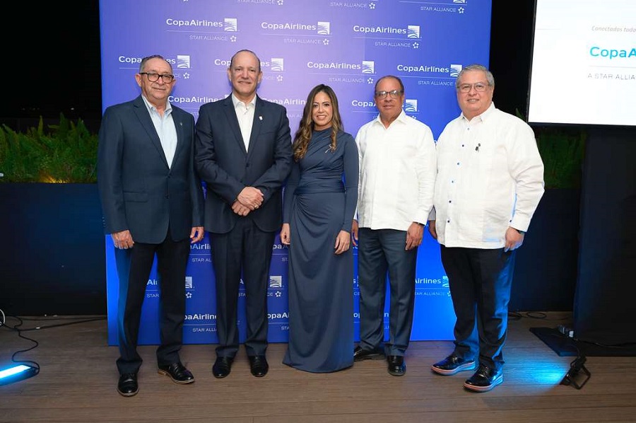 Copa Airlines celebra su regreso a Santiago