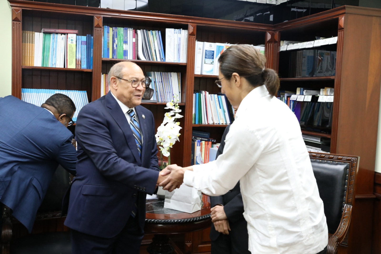 MESCyT apuesta por la internacionalización universitaria