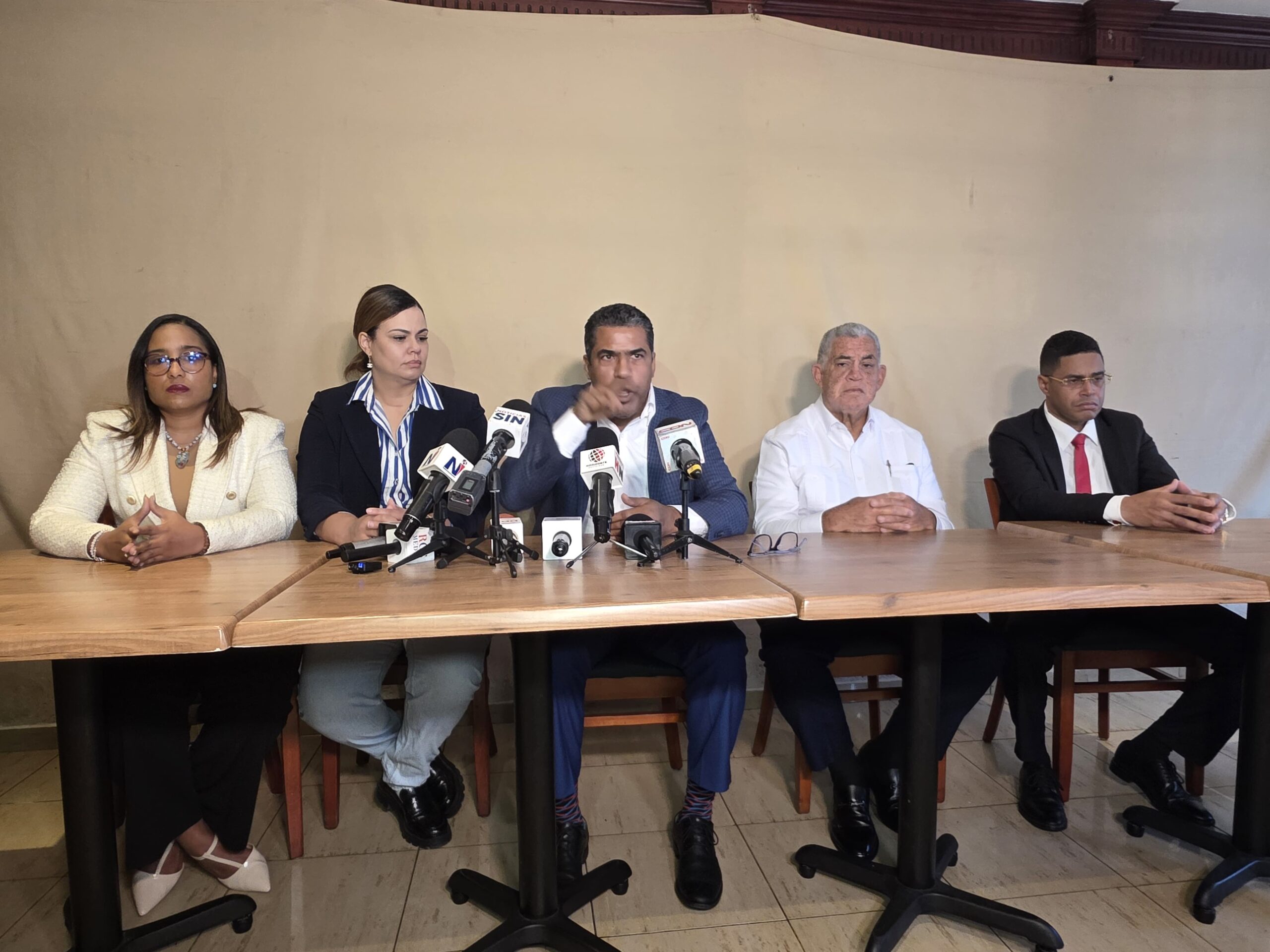 SCJ desvincula definitivamente a Luis M. Dicent de cualquier proceso penal