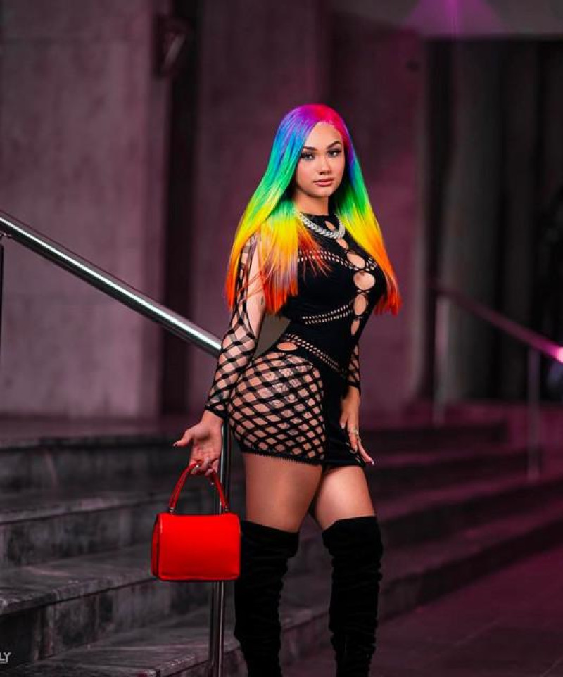 Tirotean vehículo en que se trasladaba la urbana “Masha”