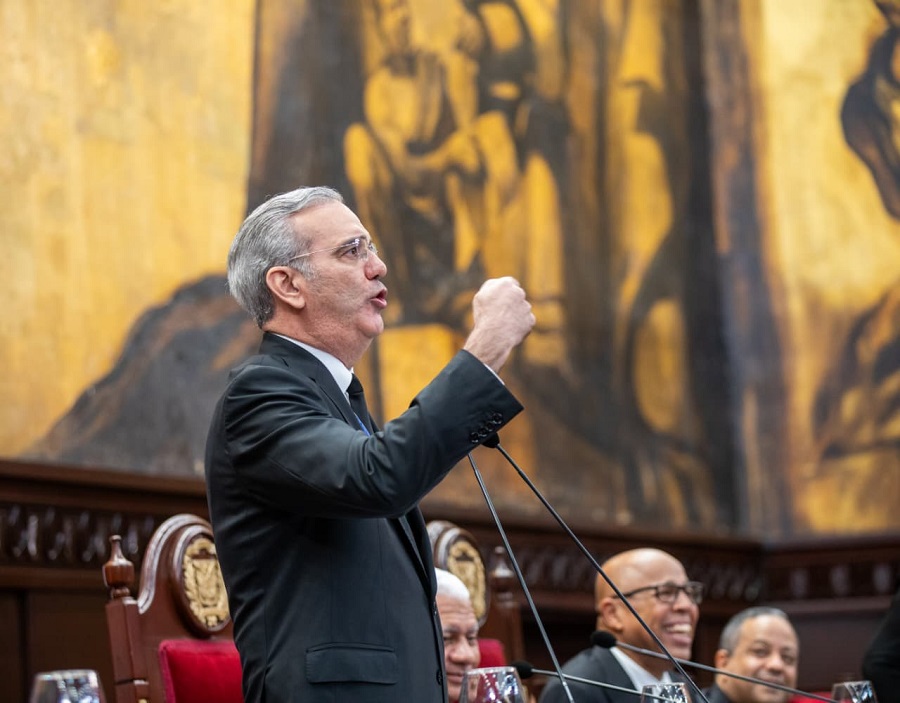 Gobierno fortalece modernización del Estado con servicios digitales y la transformación de la televisión pública