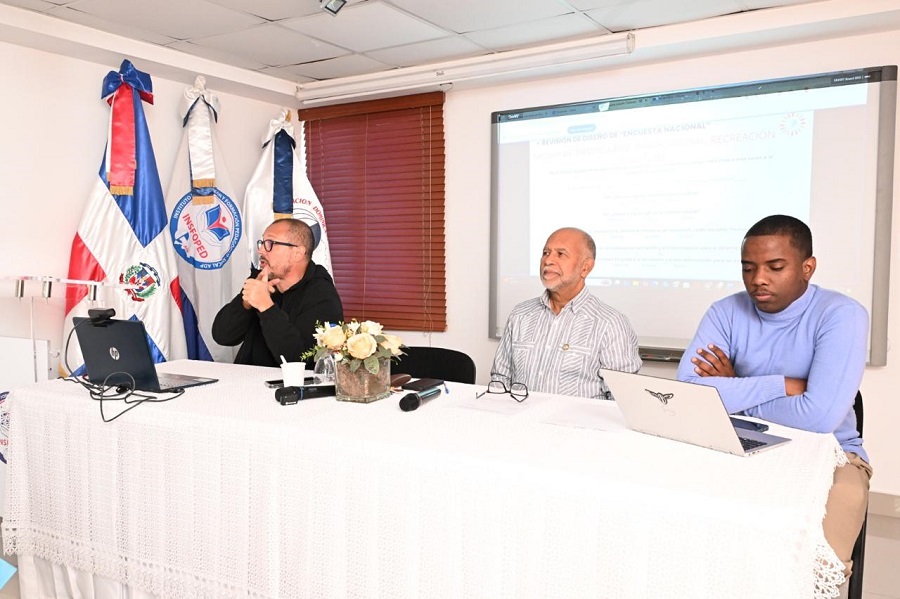 ADP capacita dirigentes para estudio nacional sobre salud docente