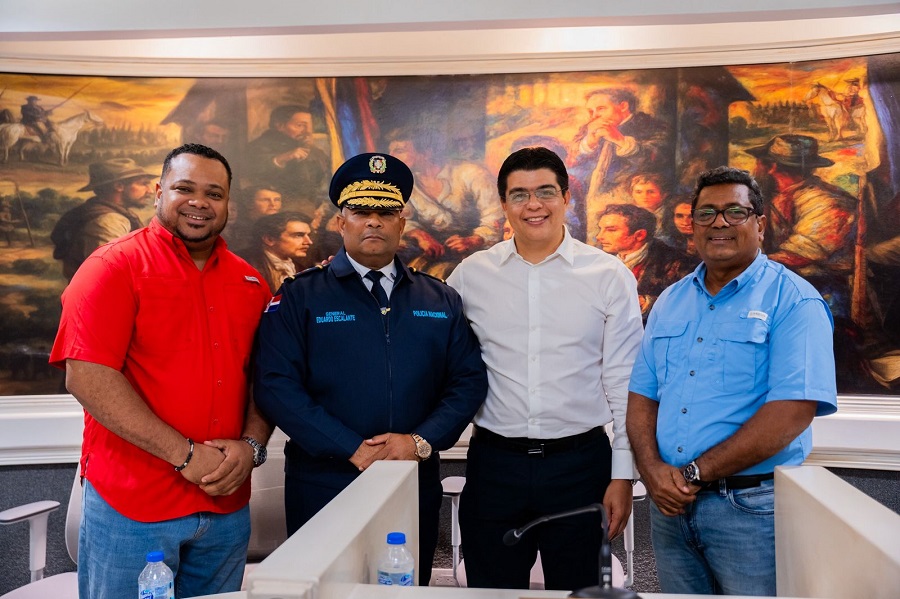 Fellito Suberví va a Los Alcarrizos con solución de 4,500 metros de cañada