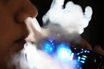 Tras la prohibición de los vapeadores en México, los cárteles refuerzan su control sobre un mercado en auge