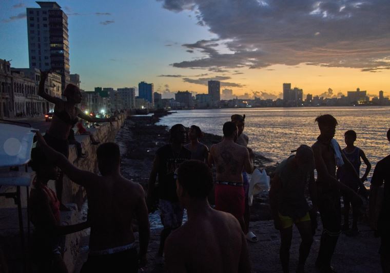 Trump y Rubio piden un nuevo gobierno en Cuba en medio de una profunda crisis económica en la isla