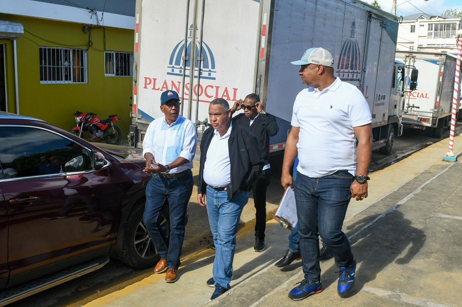 DASAC entrega enseres y raciones en Gaspar Hernández por emergencia