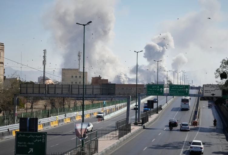 Trump quiere estar involucrado en la elección del próximo líder de Irán; la guerra se intensifica