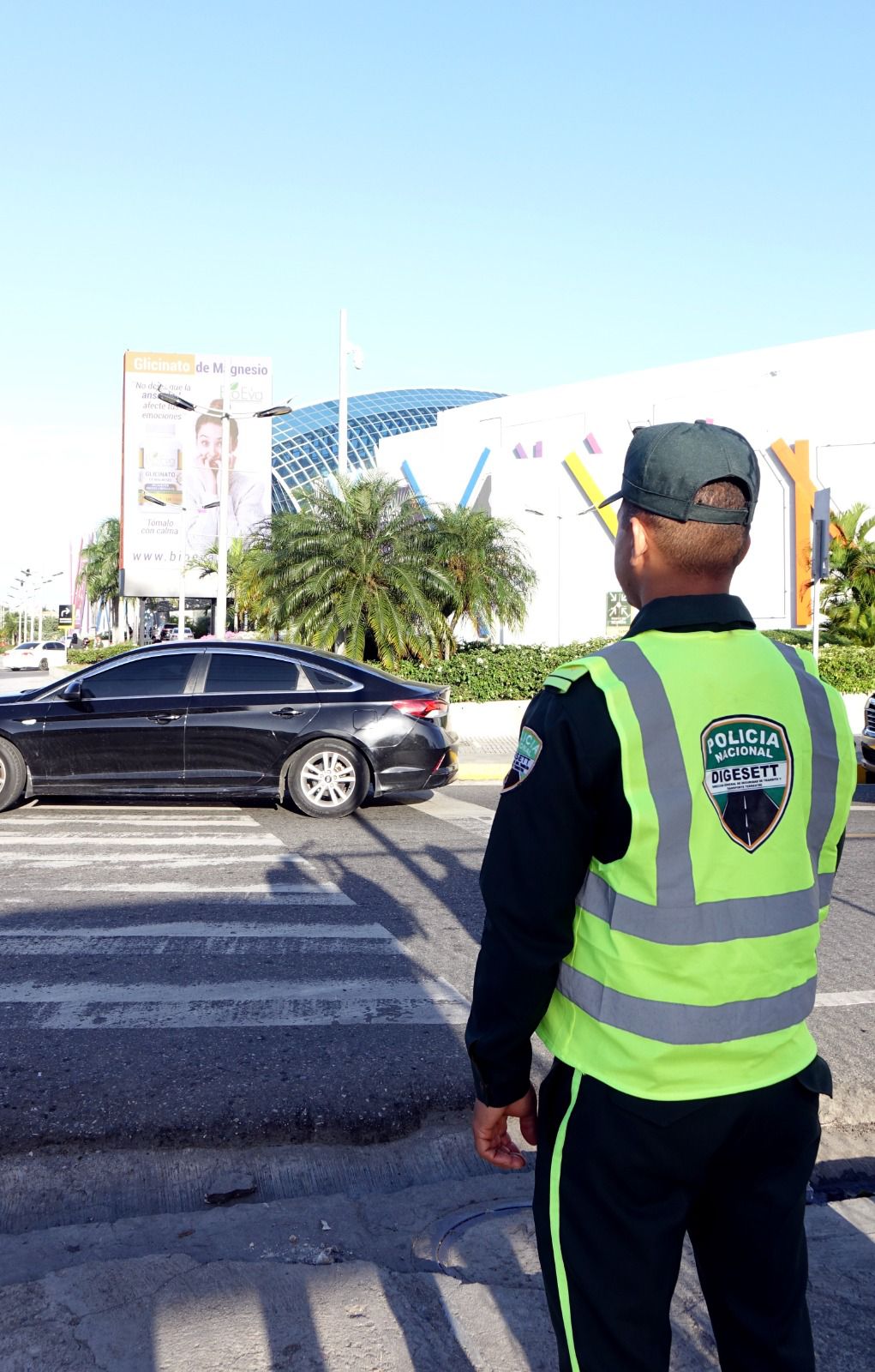 DIGESETT crea conciencia en motociclistas qué transitan por las aceras