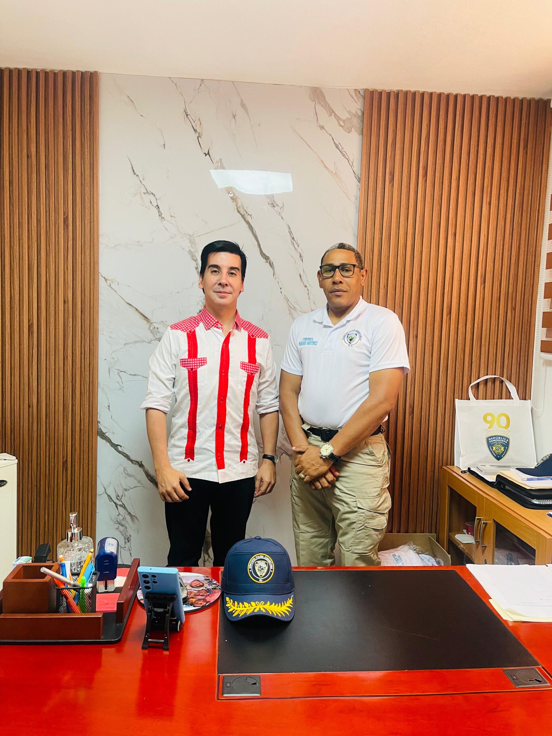 Observatorio y Policía Comunitaria acuerdan impulsar talleres sobre derechos humanos