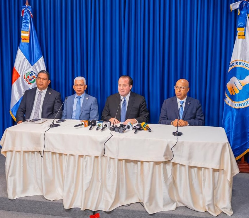 PRM busca fortalecer controles al financiamiento de partidos