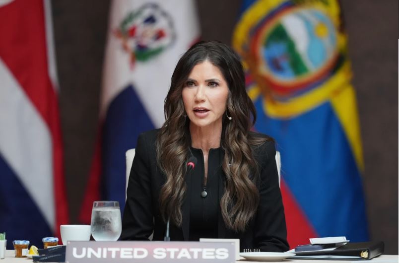 Costa Rica anuncia acuerdo migratorio con EEUU con el que aceptará hasta 25 deportados por semana