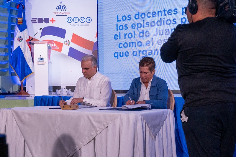 MINERD recibe la serie animada “Trinitarios” de RTVD