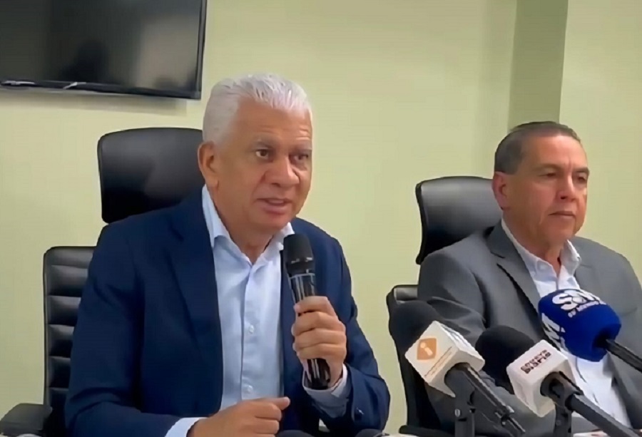 Presidente de Fenatrado informa que los transportistas de cargas no aumentaran costo de los combustibles