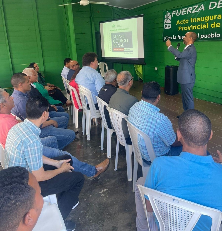 FP fortalece formación legal de ciudadanos en la Provincia Valverde