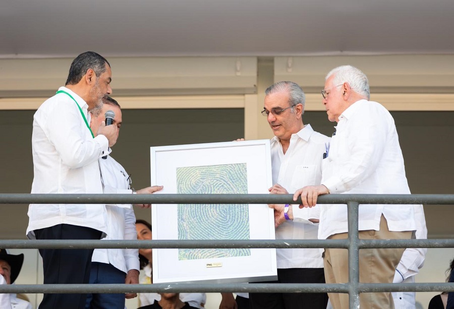 Abinader proyecta al campo dominicano hacia el futuro con la apertura de la 38 Feria Agropecuaria Nacional 2026