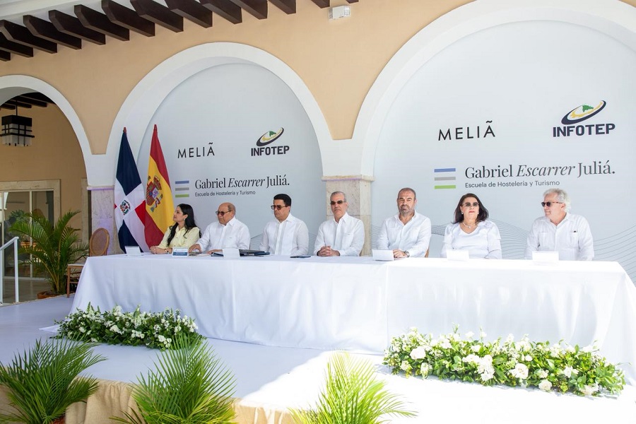 Abinader inaugura Escuela de Hostelería y Turismo del INFOTEP en Punta Cana