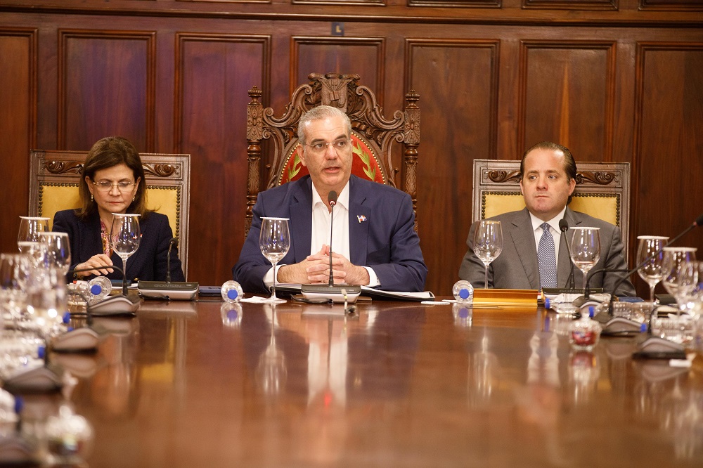 Gobierno anuncia medidas por crisis en Medio Oriente