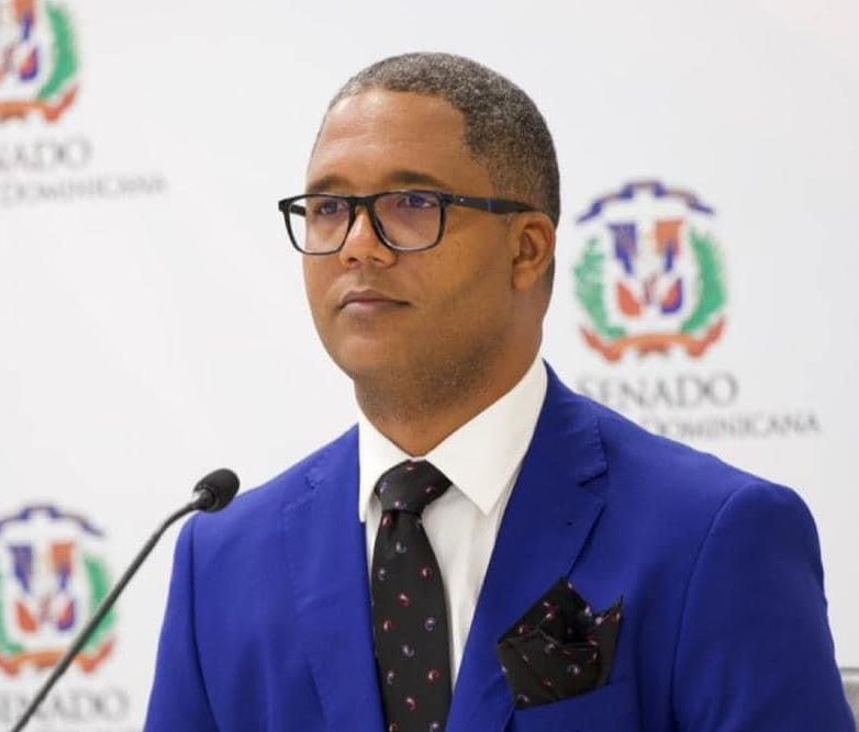 Ordenan devolver vehículo a exalcalde José Darío Cepeda