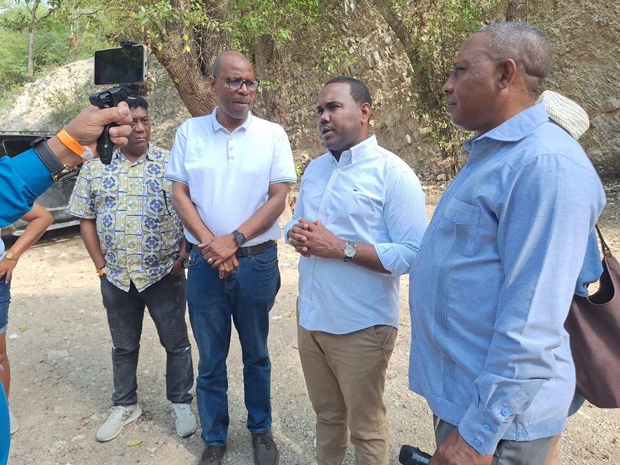 Destituyen director de Medio Ambiente en provincia Duarte, supuestamente por denuncias de corrupción