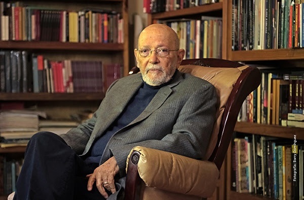 Presidente Abinader otorga nacionalidad dominicana arq. México-dominicano Eduardo Matos Moctezuma