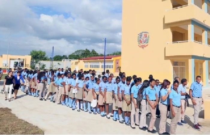 Regreso a clases este lunes tras asueto de Semana Santa