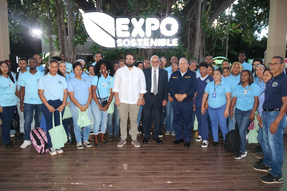 Escuelas Vocacionales participan en ExpoSostenible 2026