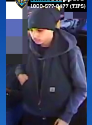 ¡Insólito! Hombre apuñala a otro para quitarle un pollo frito en Brooklyn