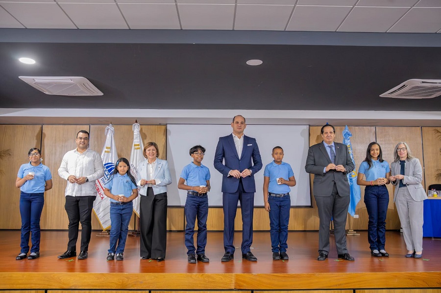 Salud Pública, Educación y el INABIE lanzan Jornada Nacional de Desparasitación Escolar 2026