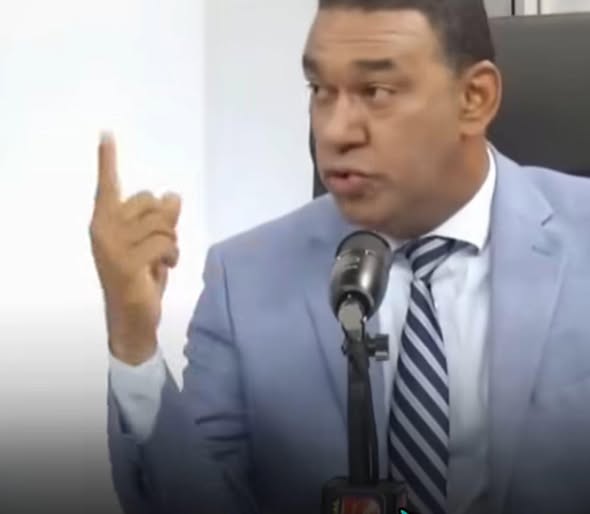 Juez titular de SC revela que ha recibido propuestas de sobornos hasta por 250 mil dólares