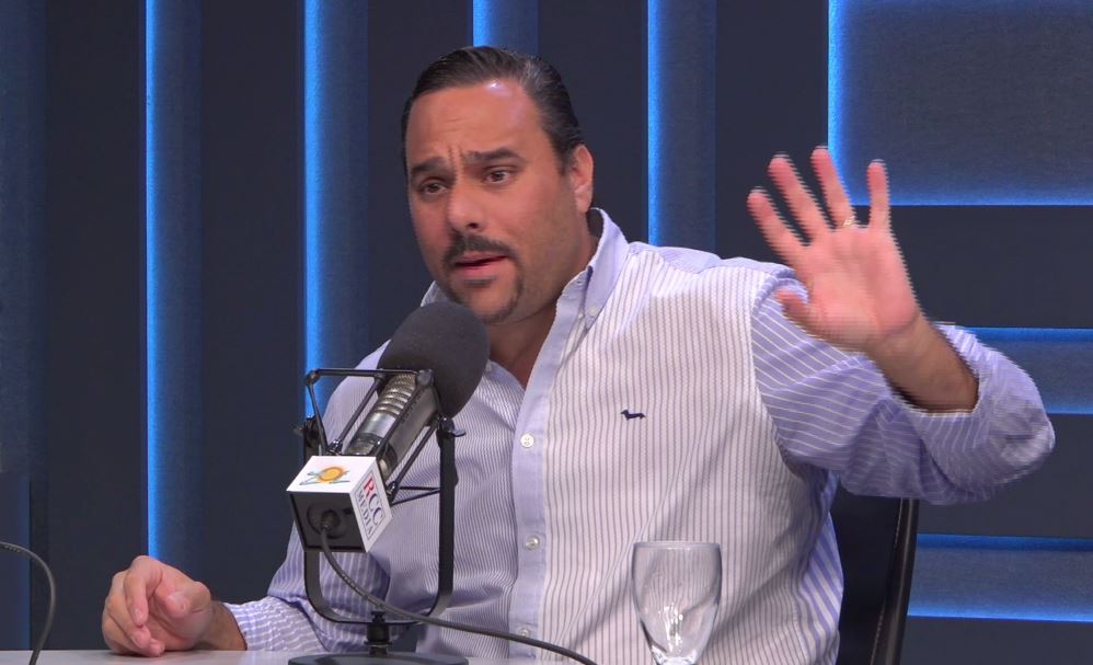 Abinader pide a Carolina Mejia que continue el ”Malecón Deportivo” hasta la Luperón