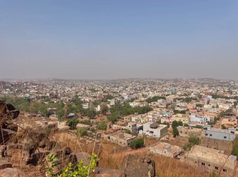 Milicianos islamistas y separatistas se atribuyen ataques coordinados en varias zonas de Mali