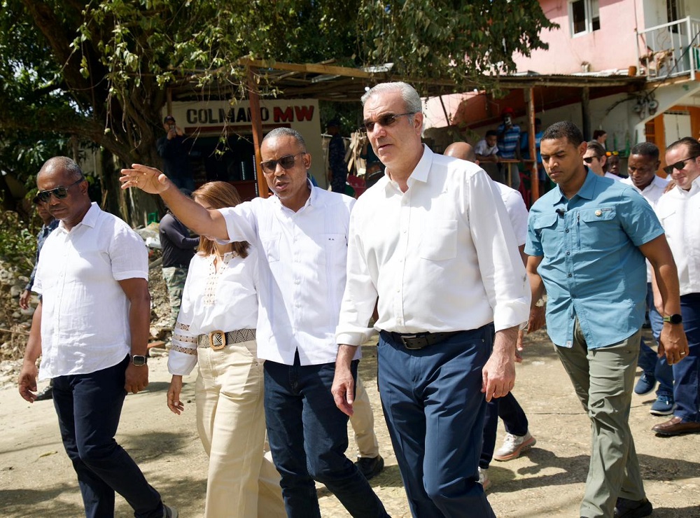 Presidente Abinader anuncia construcción de 112 apartamentos en Villa Montellano, Puerto Plata