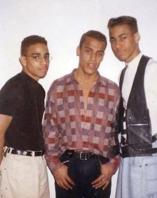 Romeo junto a los hermanos Lenny y Max Santos, en los albores del grupo Aventura