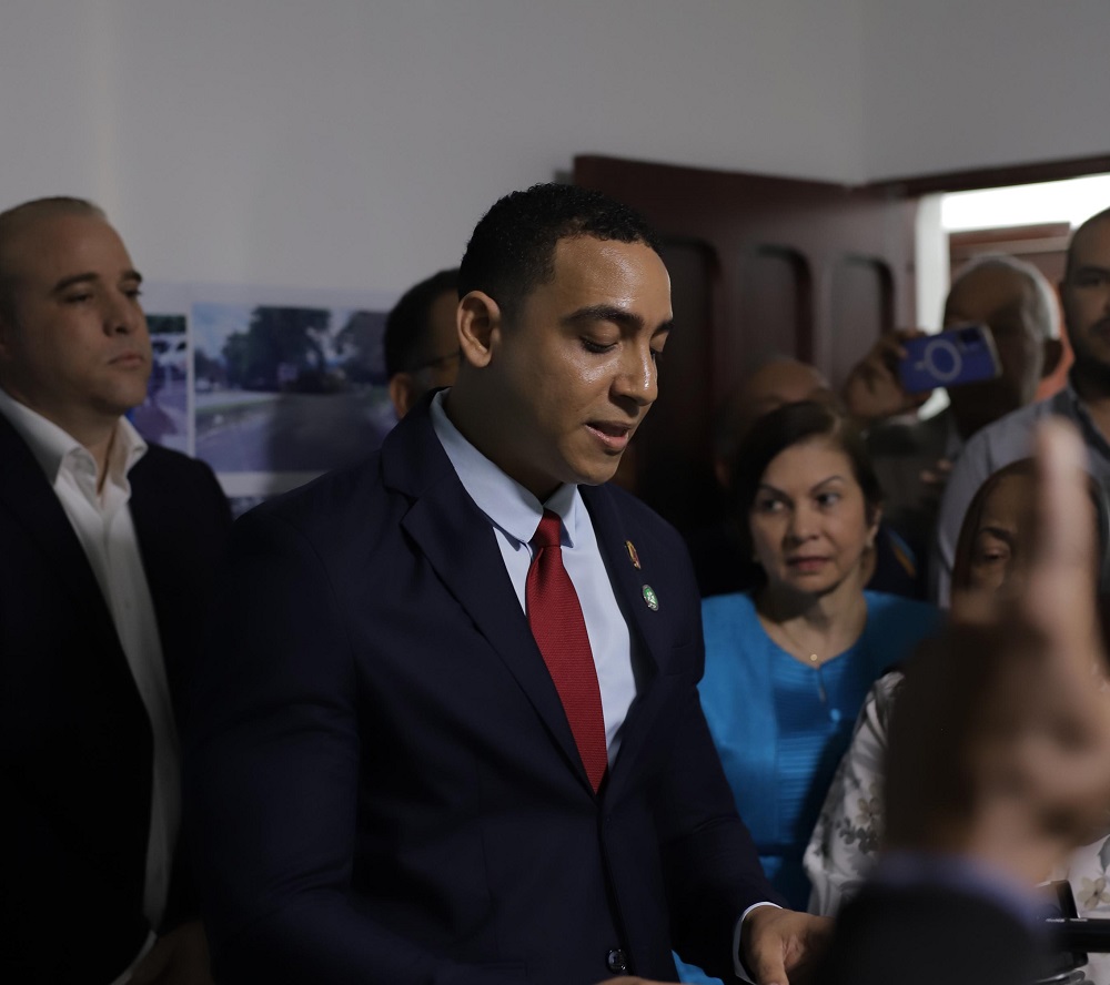 Dirigentes de la FP cuestionan gestión del PRM en el Ayuntamiento de La Vega