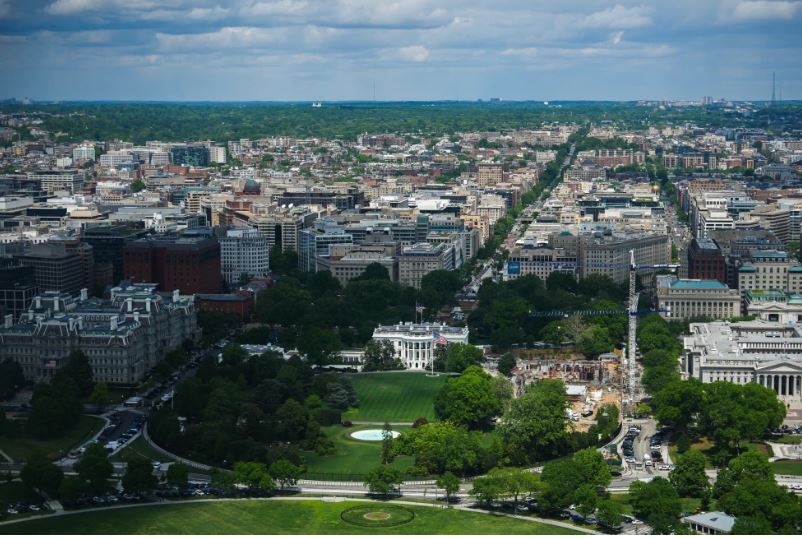 Trump pide salón de baile tras tiroteo en cena de corresponsales
