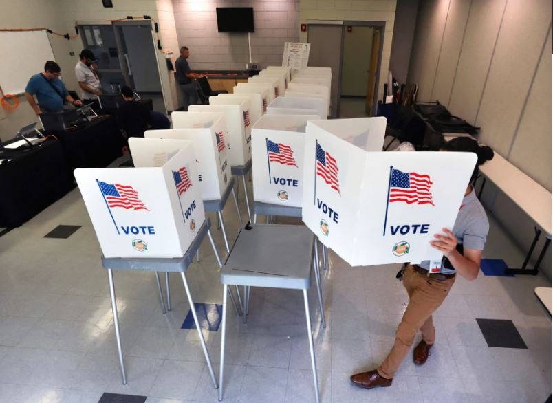 Florida y Mississippi aplican controles de ciudadanía al votar; demanda en Florida