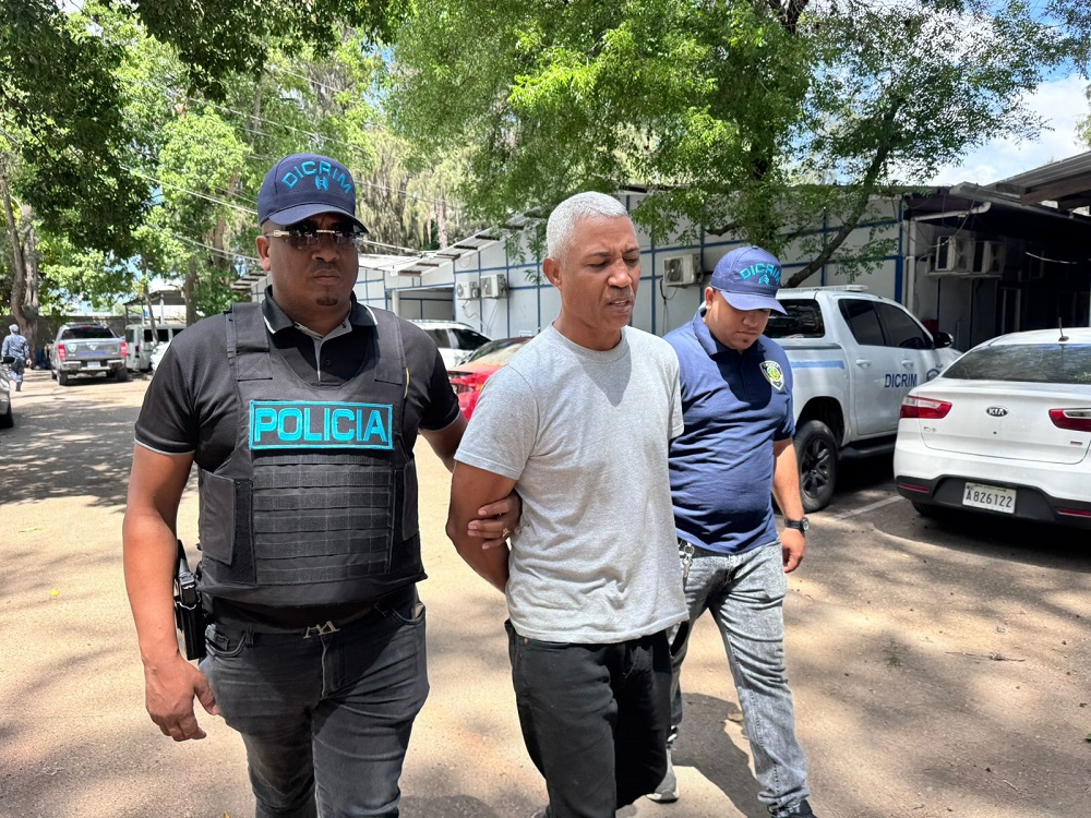 Arrestan a “El Sureño” por robo de motocicletas en Santiago