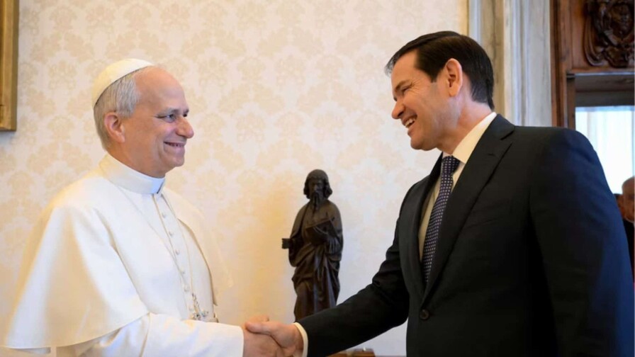 Marco Rubio viaja a Roma para reconducir la relación con el papa León XIV y Giorgia Meloni