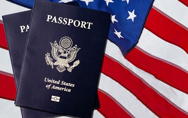 Revocarán pasaportes de EE. UU. a padres que adeuden manutención infantil superior a US$2,500