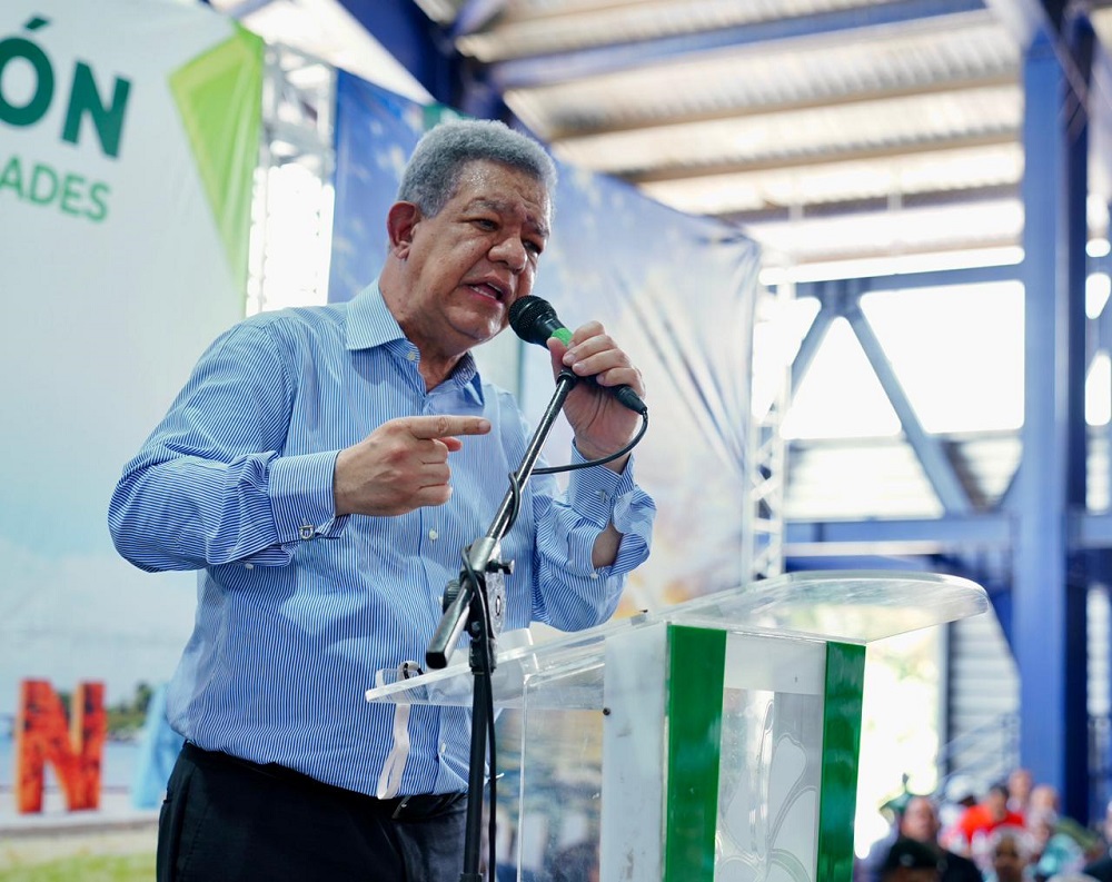 Leonel denuncia intimidación oficial contra acto de FP en Samaná