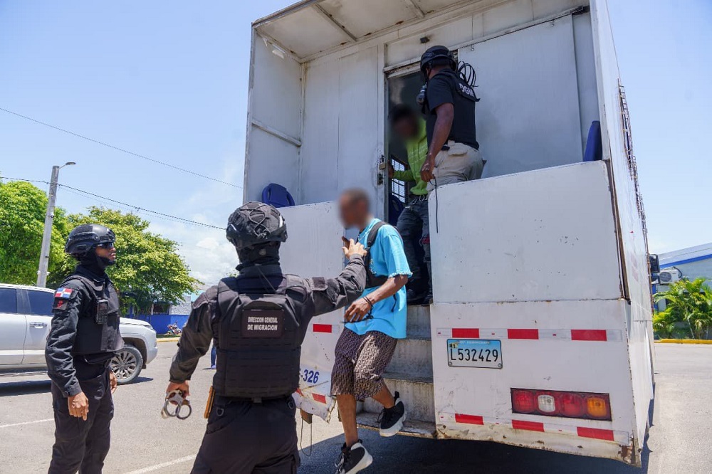 DGM deporta más de mil extranjeros en condición migratoria irregular