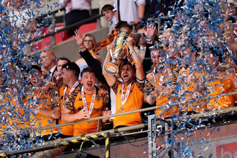 Hull vuelve a la Liga Premier tras un gol agónico en el playoff