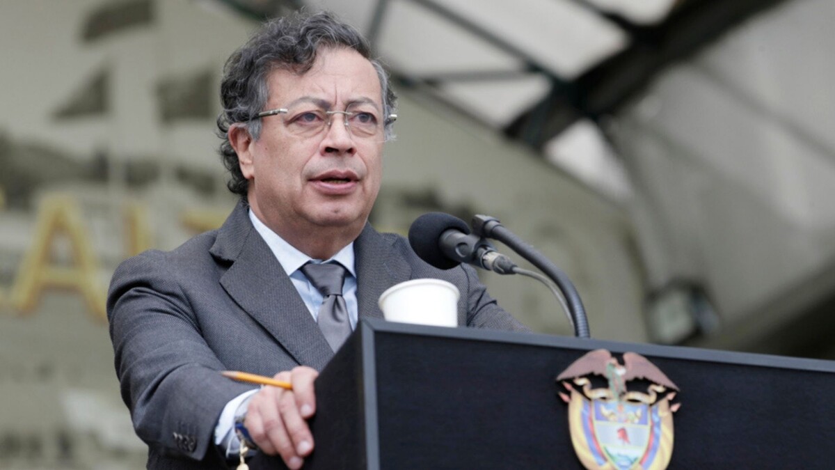 Petro decreta duelo en Colombia por muerte de exvicepresidente y asesinato de periodista