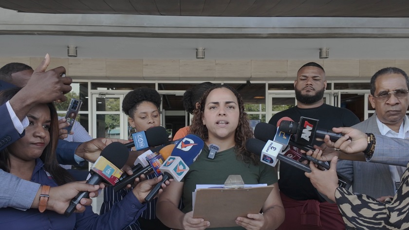 Anuncian ruta nacional contra la violencia de género